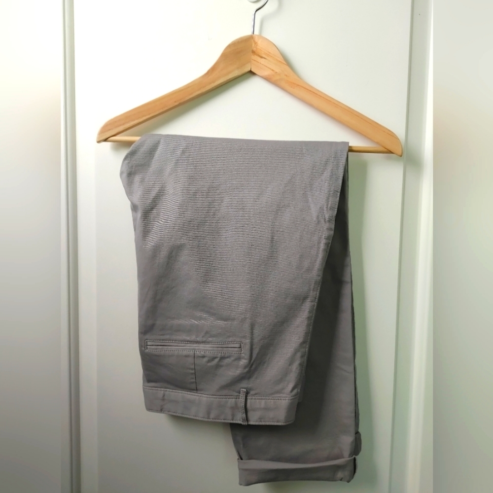 Gap Skinny Mini Grey Khaki's Size 14